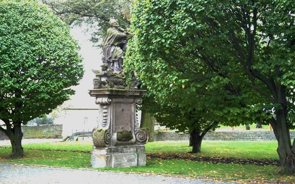 Venkovn� betl�m